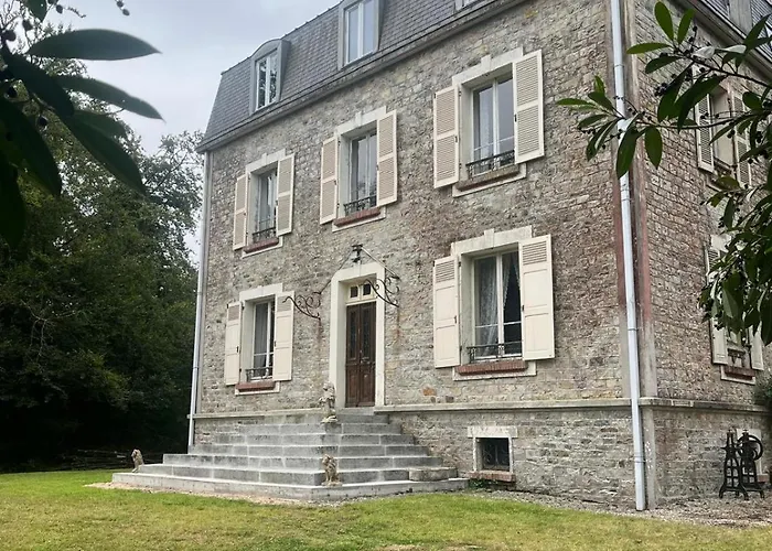 Chateau Le Vieil Etang Saint-Sauveur-le-Vicomte